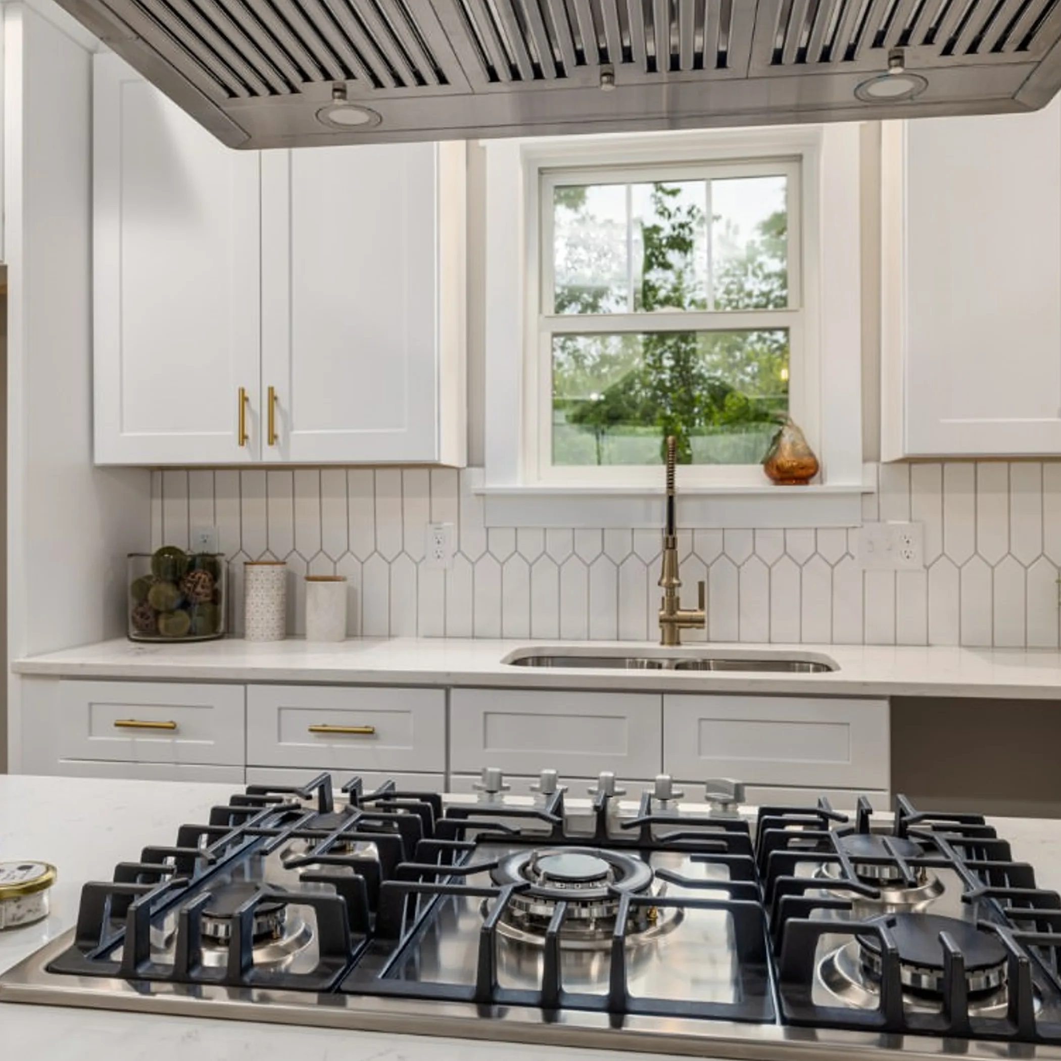 gas appliance in clean kitchen